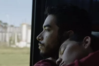 Un tucumano cuenta cómo fue actuar en la serie de Fito Páez: Lo siento como un gran empujón