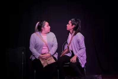 Una espera que pone en cuestión a los mandatos familiares