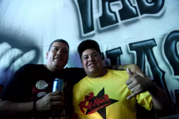 Devotos del rock: Historia de una foto de la tragedia de Cromañón