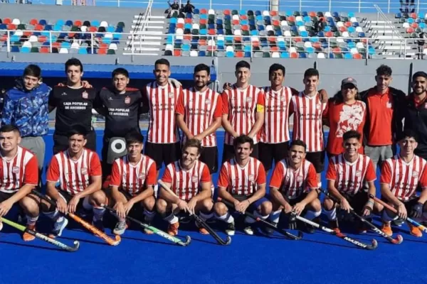 Hockey: el “santo” se hizo fuerte y gritó campeón del Iniciación