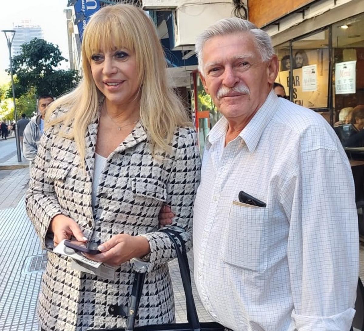 DEL FDT Y DE JXC. Rossana Chahla, junto a José Luis Avignone. 