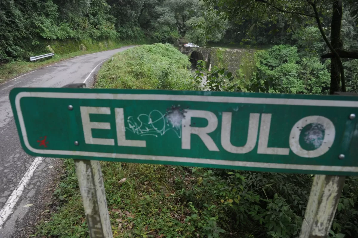 CARTEL. Clásico de los cerros. 