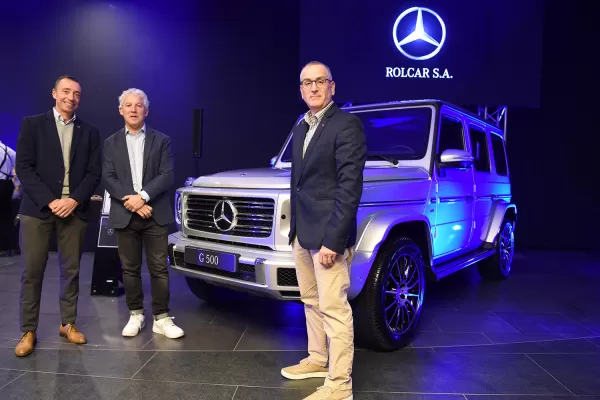 “Ahora hablamos de cómo se relaciona la persona con el auto, dentro del auto”