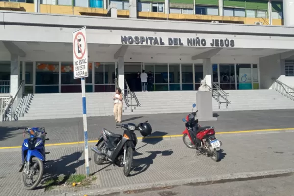 Otra jornada de protesta de Sitas, que desde hoy no asistirá a los hospitales