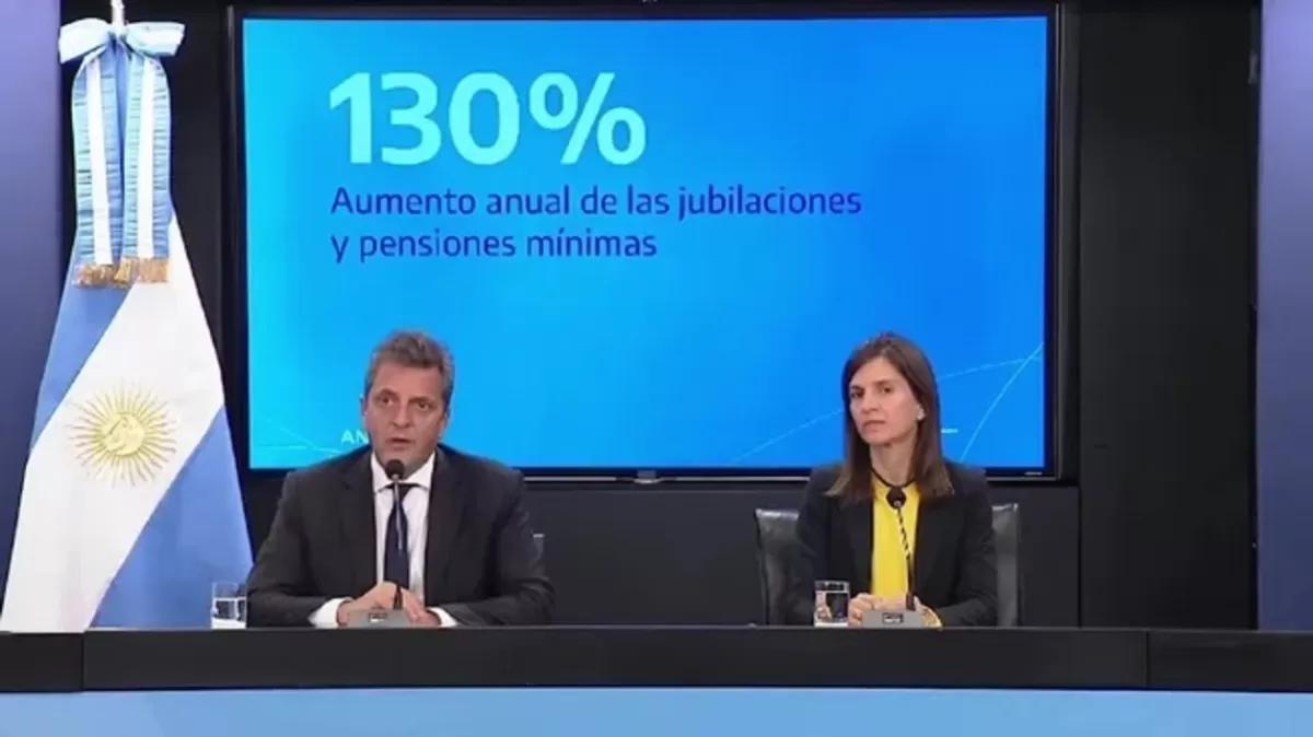 El Gobierno anunció un aumento de 21% y un bono de refuerzo por tres meses para jubilados