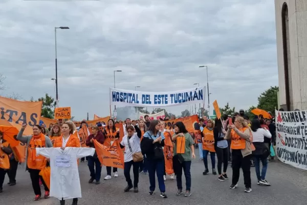 Sitas trasladó su reclamo por mejoras salariales al puente Lucas Córdoba: corte de tránsito