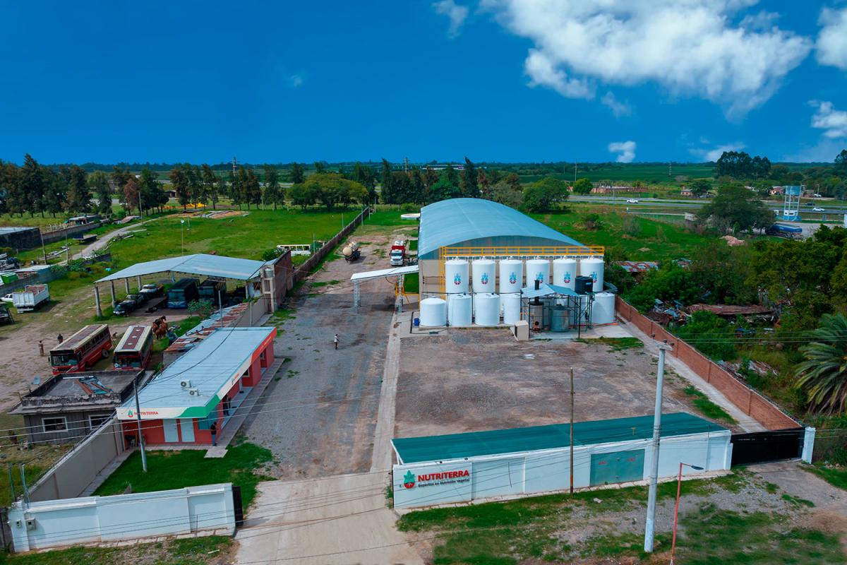 Nutriterra se expande: Tucumán tiene una nueva planta de biofertilizantes líquidos a medida