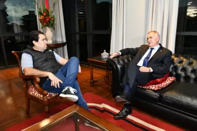 Mansilla dijo que Acevedo es la persona calificada para ocupar el lugar de Manzur