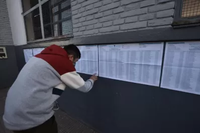 Hay acoples que evalúan llevar dos fiscales  por mesa, pero la Junta Electoral no lo autoriza