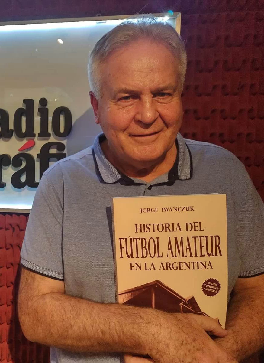 PUNTO DE PARTIDA. Iwanczuk dice que falta por conocer del fútbol amateur radio grafica