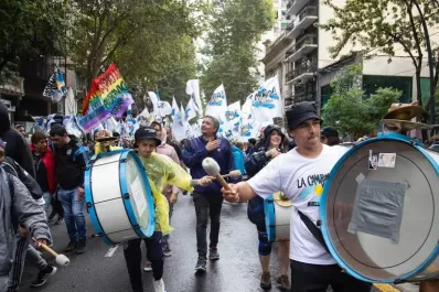 El kirchnerismo ratificó la marcha del 25 de mayo pese a la carta de Cristina Kirchner