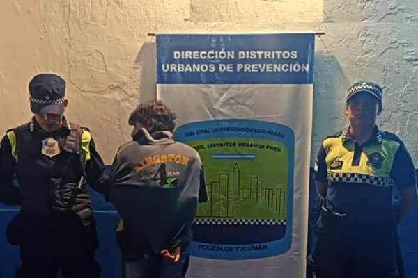 Trapito amenazó con un serrucho a una mujer y a su hijo porque no le quería comprar alcohol