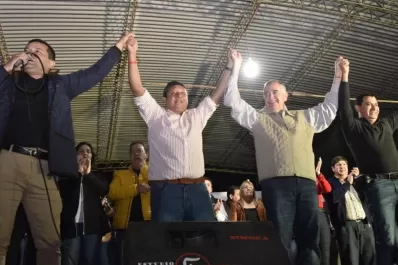 Con un acto en Simoca, el oficialismo respaldó a la fórmula Jaldo-Acevedo