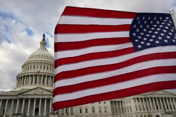 Demócratas y republicanos buscan alcanzar un acuerdo para que EEUU no caiga en default