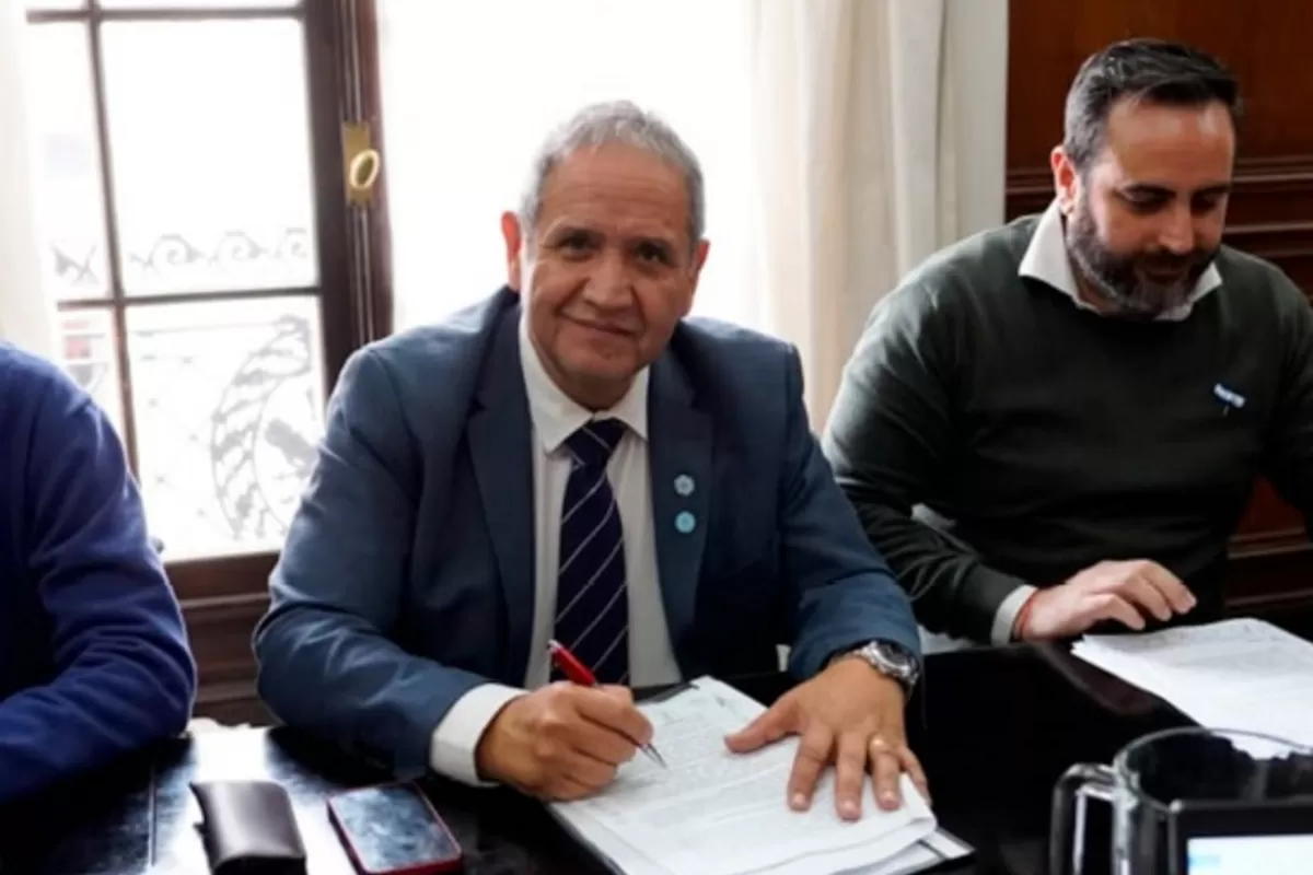 Sergio Palazzo, secretario general de los bancarios, en la reunión paritaria. FOTO ASOCIACIÓN BANCARIA