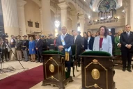 Manzur, Jaldo y Alfaro se dieron un saludo poco efusivo