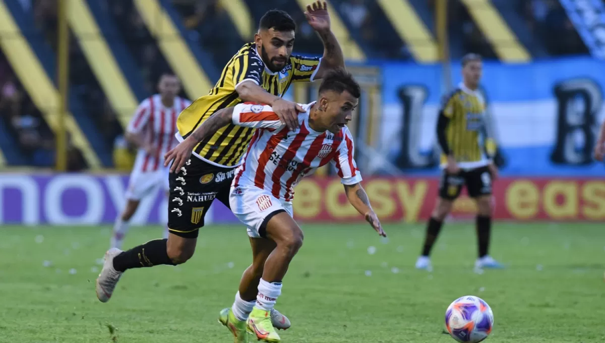 SIN PROFUNDIDAD. San Martín cayó derrotado ante Almirante Brown a pesar de contar con las mejores situaciones de gol. 