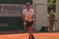 Pedro Cachín luchó para ganarle a Dominic Thiem en la primera ronda de Roland Garros