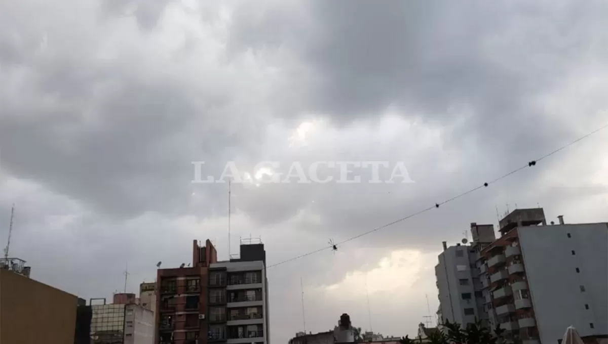 CIELO CUBIERTO. Se espera que las nubes acompañen a los tucumanos durante toda la jornada.