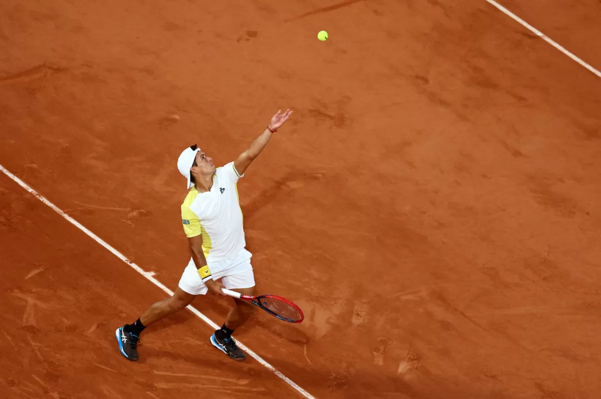 SEBASTIÁN BÁEZ. El argentino se enfrentó al francés Monfils en Roland Garros.