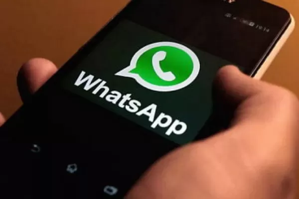 Se cayó WhatsApp y los memes se esparcieron rápidamente en las redes sociales