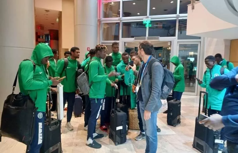 Seleccion de Nigeria en el aeropuerto. Foto @thenff