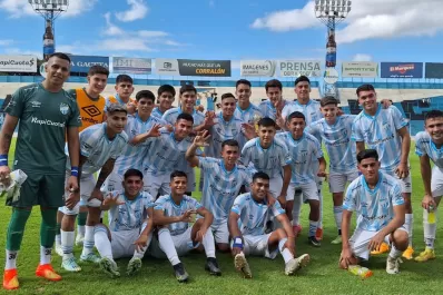 Atlético Tucumán goleó a Lanús en la Reserva