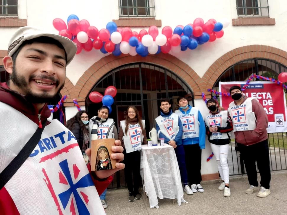 COMO EN AÑOS ANTERIORES. Los voluntarios de Cáritas volverán a salir a la calle a pedir donaciones. 