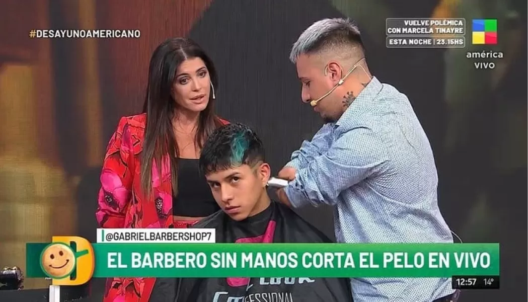 El peluquero sin manos que hizo un corte en vivo y sorprendió a Pamela David