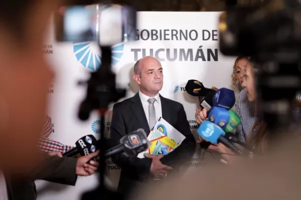 Alumnos con armas en escuelas de Tucumán: El fomento del uso no ayuda, afirmó Lichtmajer