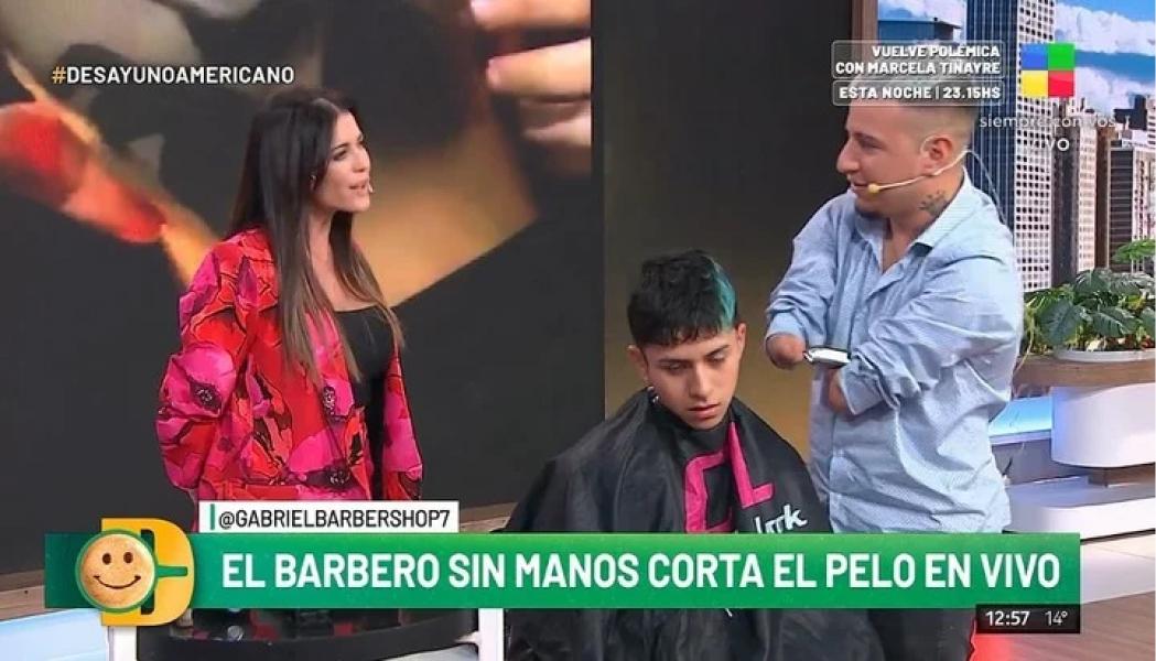 El peluquero sin manos que hizo un corte en vivo y sorprendió a Pamela David