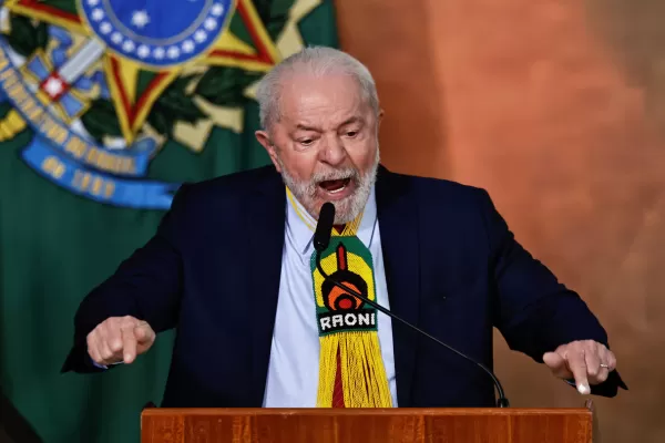 Los países ricos deben pagar por los daños medioambientales históricos, dijo Lula