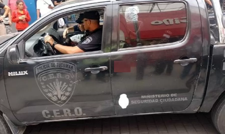 POLICÍAS EN ACCIÓN. 