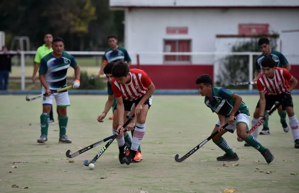 PODER DE FUEGO. Los “santos” son una máquina de convertir goles.  