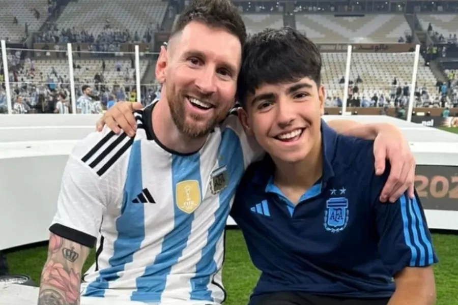 El irónico comentario de Benjamín Agüero al PSG en Instagram luego de la despedida de Lionel Messi: “Era mucho”