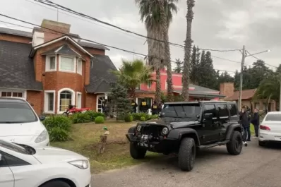 Detención de L-Gante: qué elementos encontraron en el allanamiento de la casa del cantante