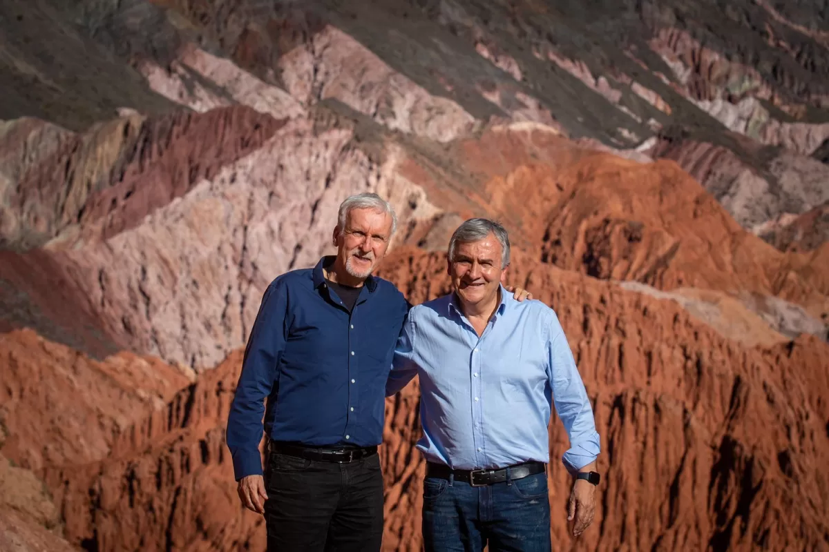 EN JUJUY. James Cameron visitó el norte argentino junto a Gerardo Morales.