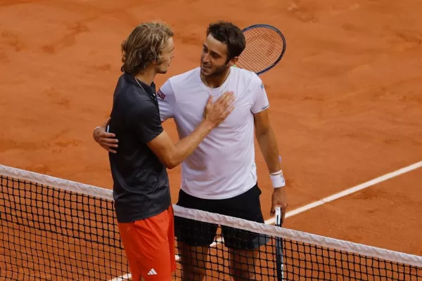 Tenis: “Etcheverry me recuerda a Del Potro”