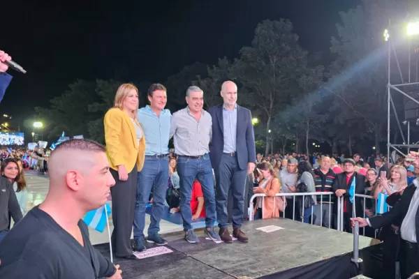 Con el apoyo de Rodríguez Larreta, Sánchez y Alfaro cerraron la campaña electoral