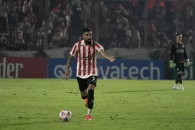 San Martín de Tucumán: Orellana se mantuvo firme y hasta aportó en ataque