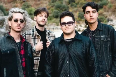 Llega 1915, bien pop, rock y funky