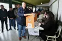 Elecciones en Tucumán: Osvaldo Jaldo votó temprano en Trancas y sigue de cerca la votación