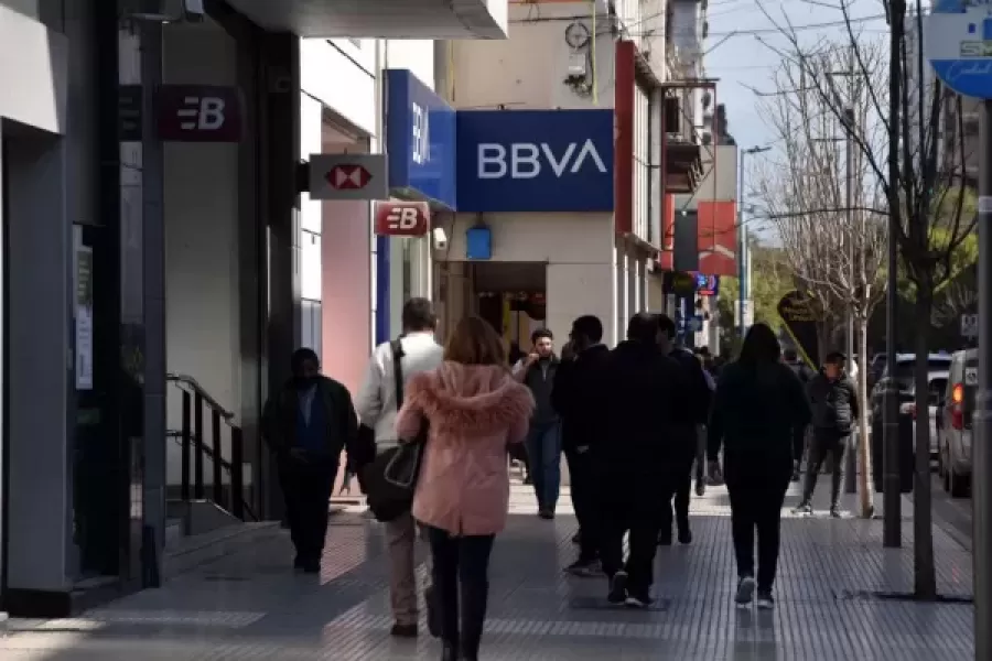 Los bancos lanzaron importantes promociones para el Día del Padre.