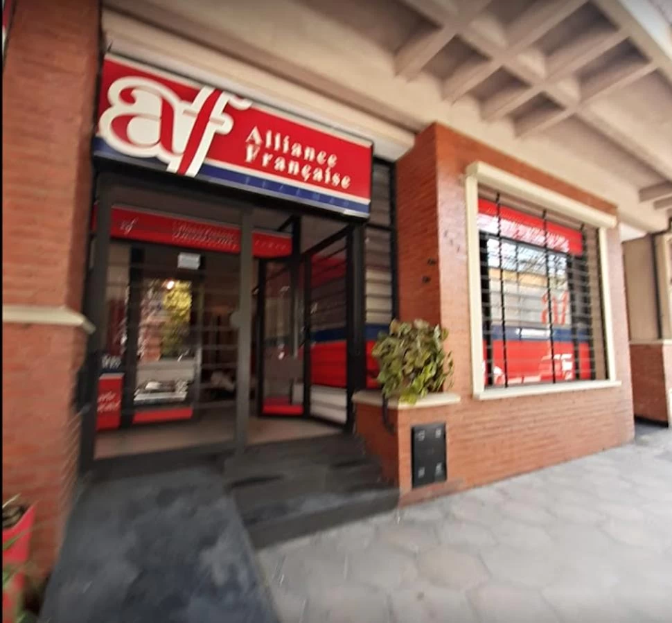 La Alianza Francesa soplará sus primeras 100 velitas