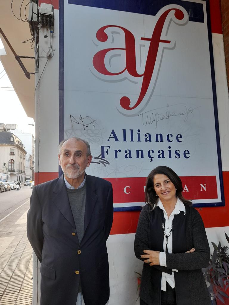 DIRECTIVOS DE LA AF. La profesora Mariana Sawaya y el abogado Eduardo Posse Cuezzo. 