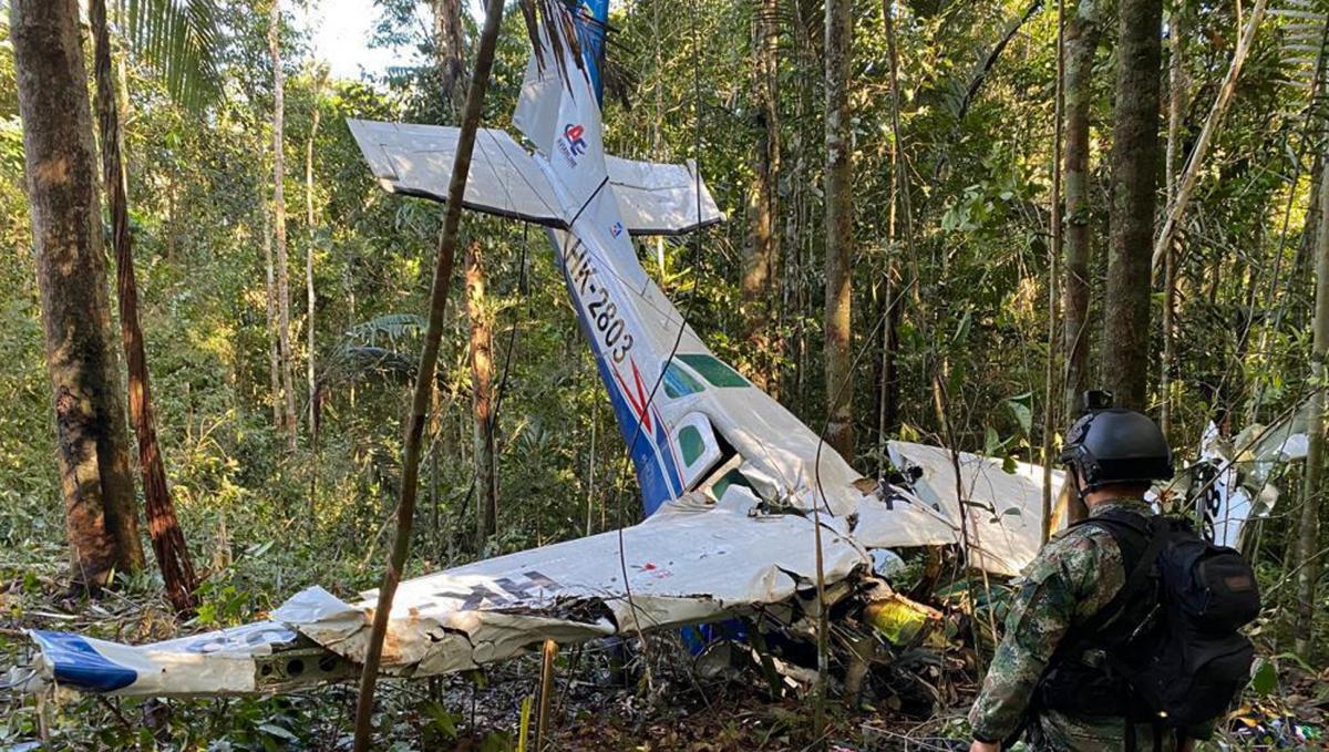 Así quedó la avioneta donde viajaban los cuatro niños