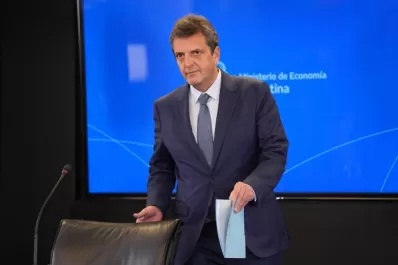 Massa se reúne con su equipo y traza los primeros lineamientos para la campaña