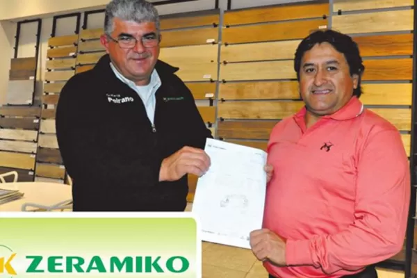 Omar Rolando Corti ganó una orden de compra de $30.000 en Zeramiko