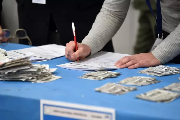 Elecciones en Tucumán: dos bancas legislativas y una intendencia, con final abierto