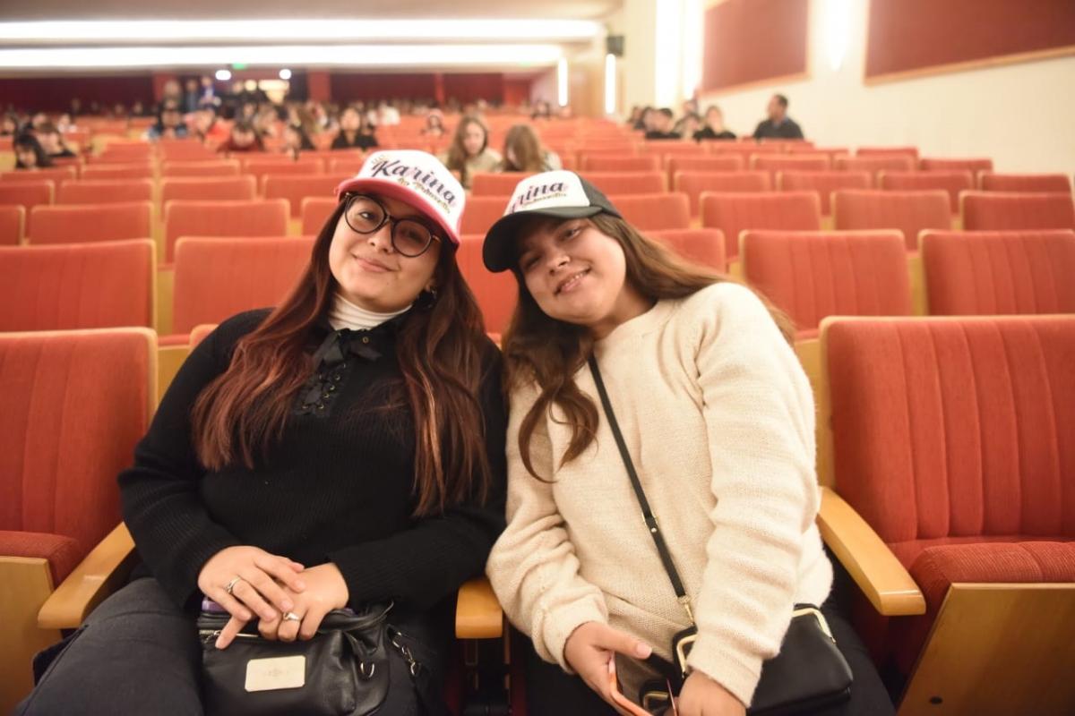 DE TERMAS DE RÍO HONDO. Agustina Maldonado y Melina Gandini.